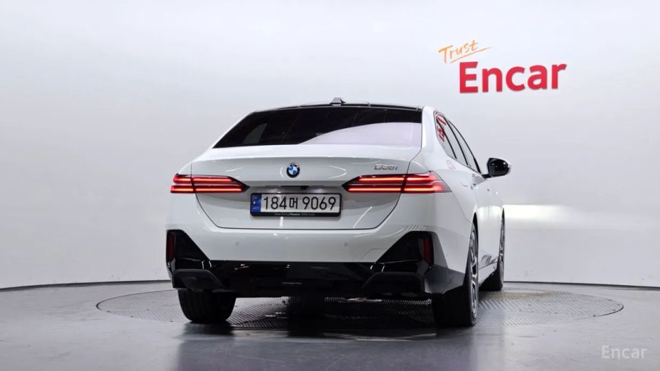 BMW 5-series