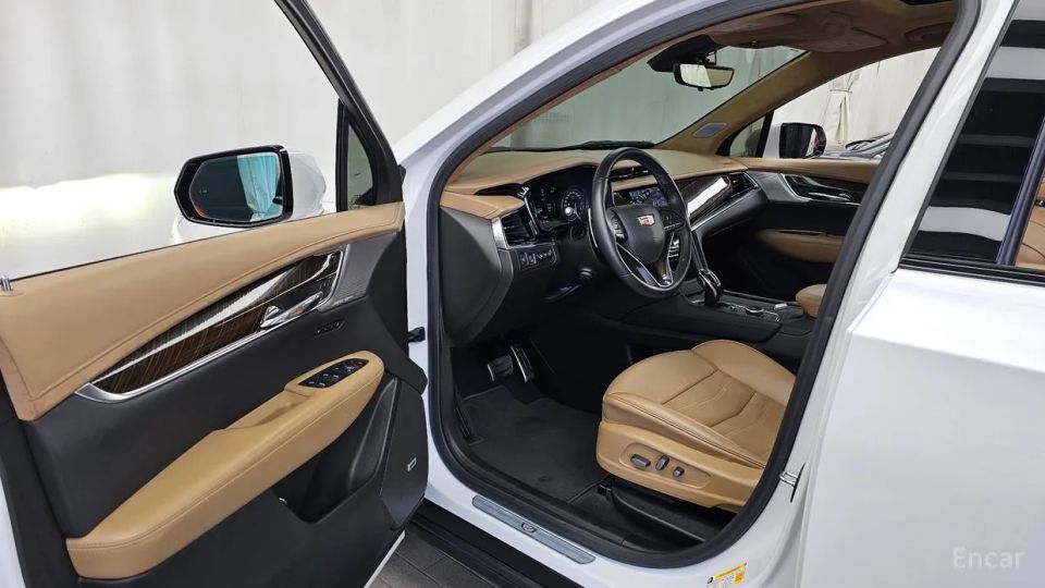 Cadillac XT6