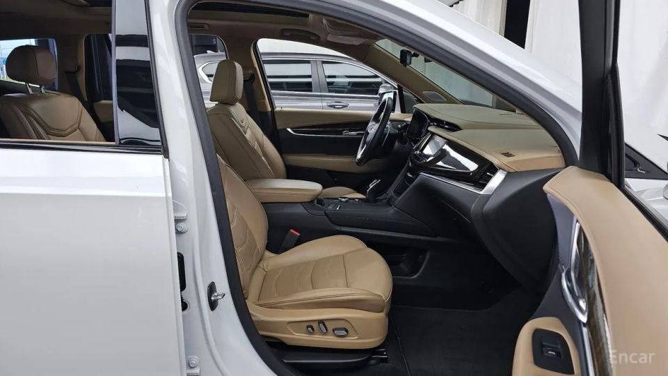 Cadillac XT6