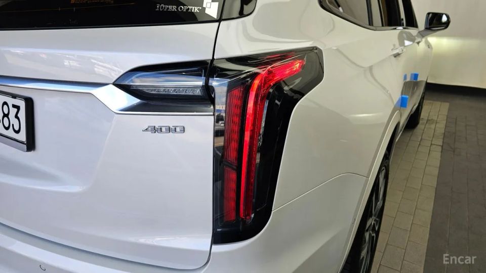 Cadillac XT6