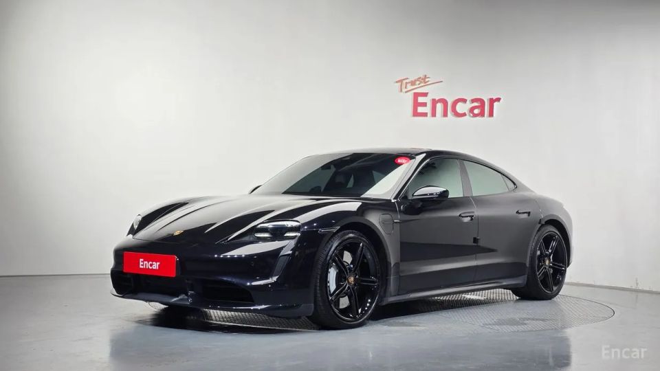 Porsche Taycan