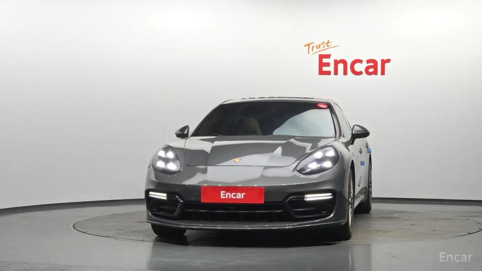 Porsche Panamera