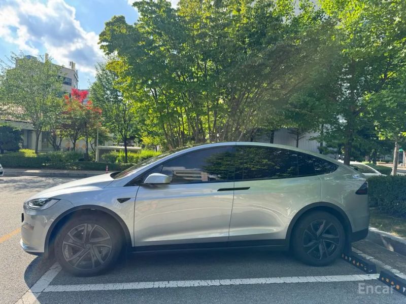 Tesla model-x