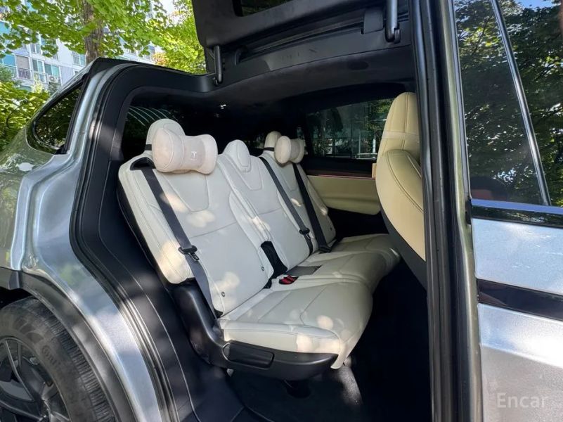 Tesla model-x