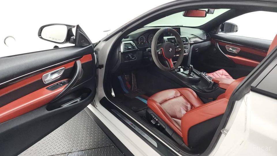 BMW M4