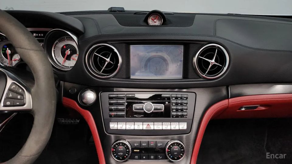 Mercedes-Benz SL-Class