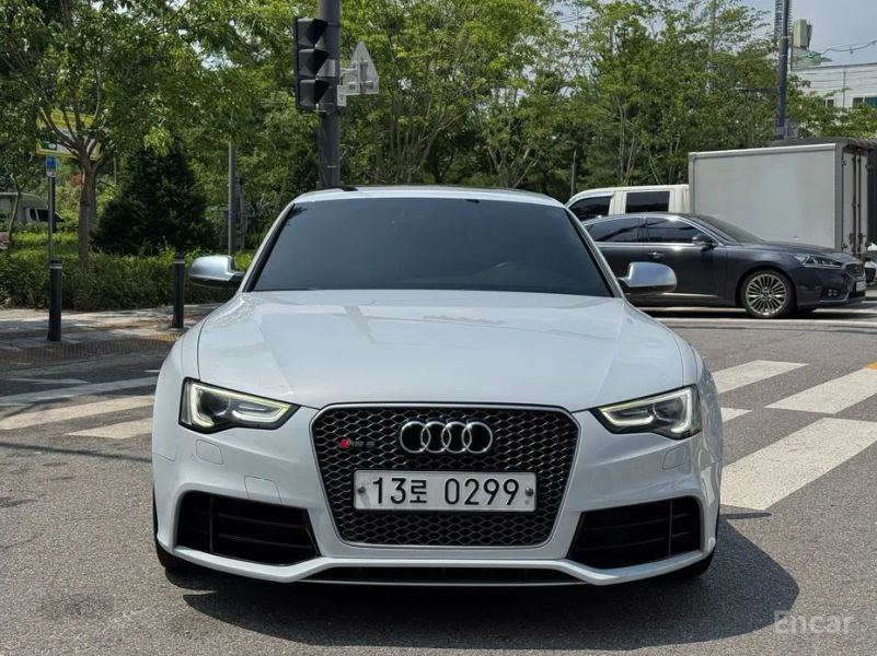 Audi rs5