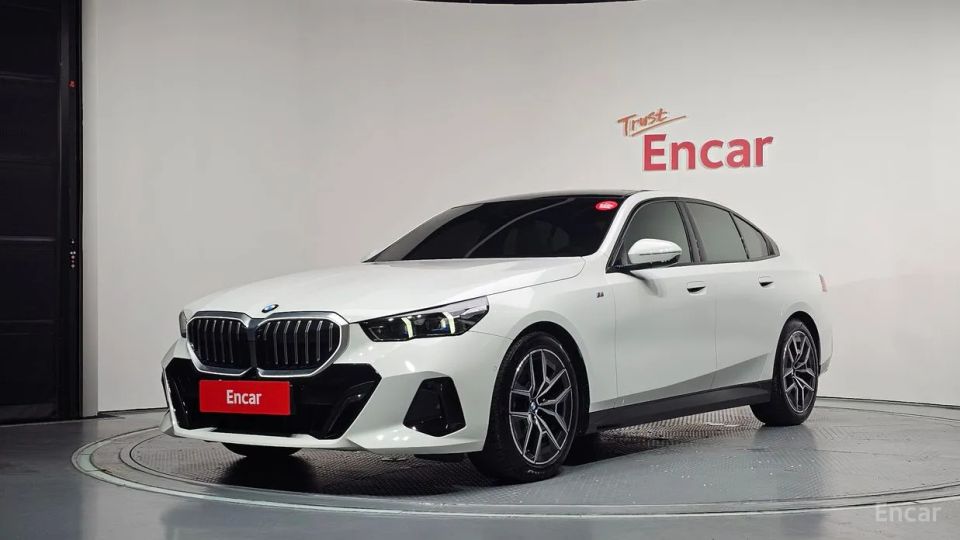 BMW 5-series