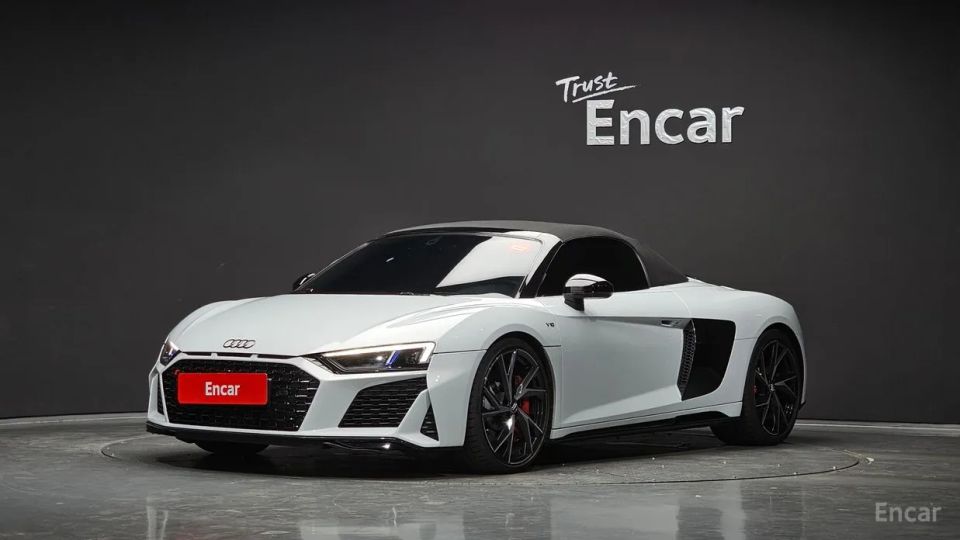 Audi R8