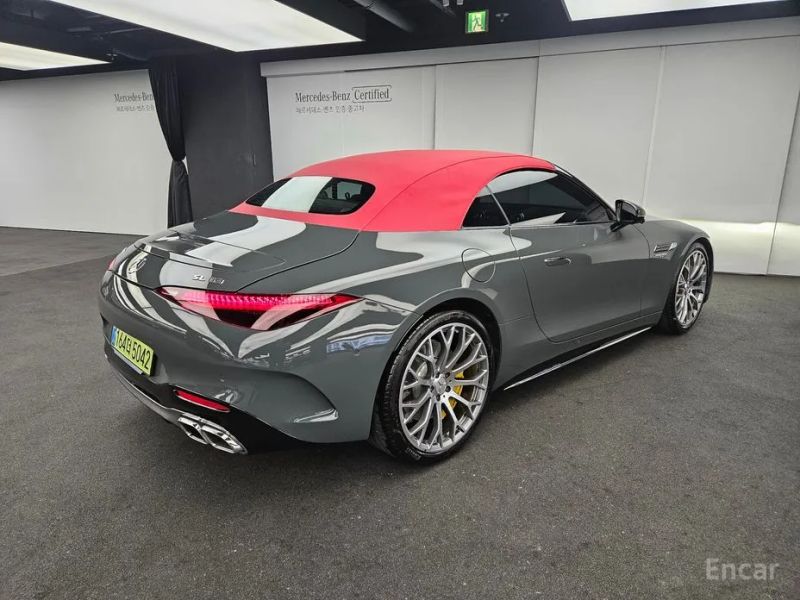 Mercedes-Benz SL-Class