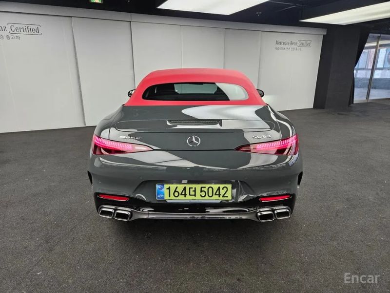 Mercedes-Benz SL-Class