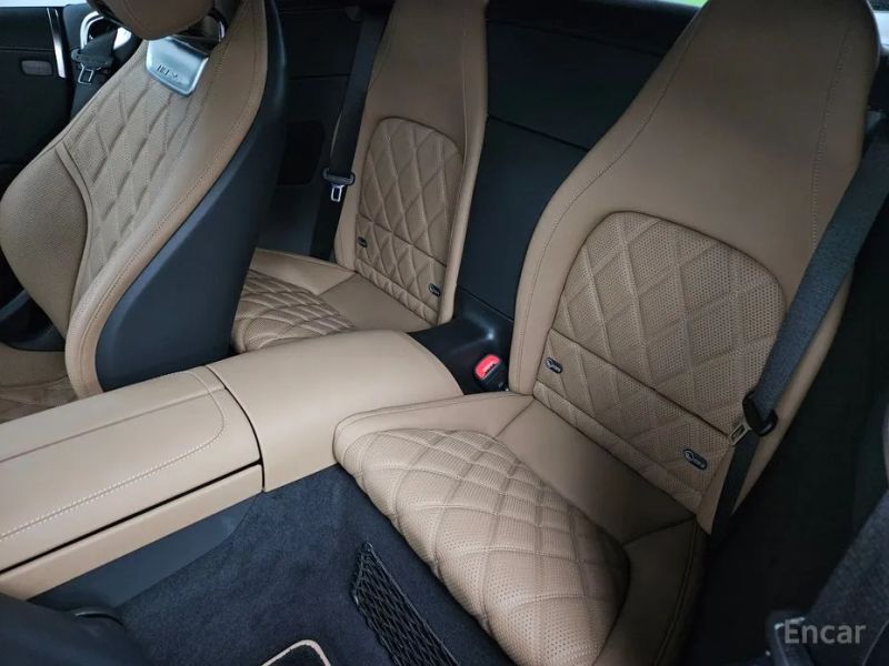 Mercedes-Benz SL-Class