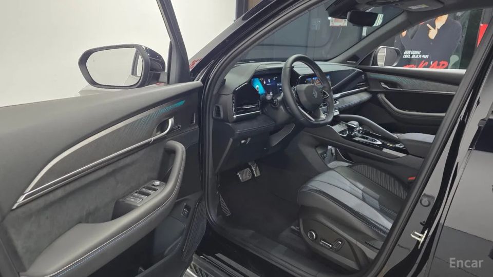 Renault-KoreaSamsung Grand Koleos