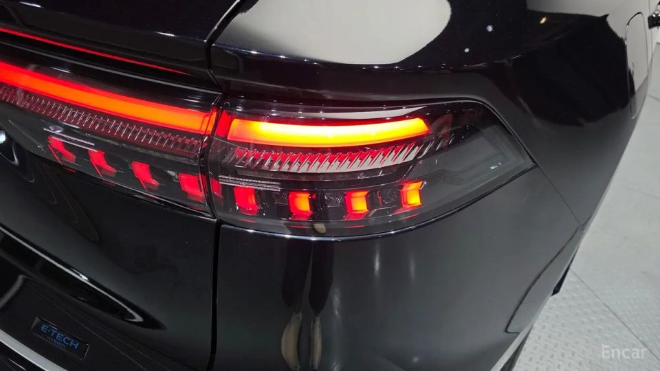 Renault-KoreaSamsung Grand Koleos