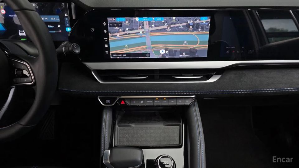 Renault-KoreaSamsung Grand Koleos