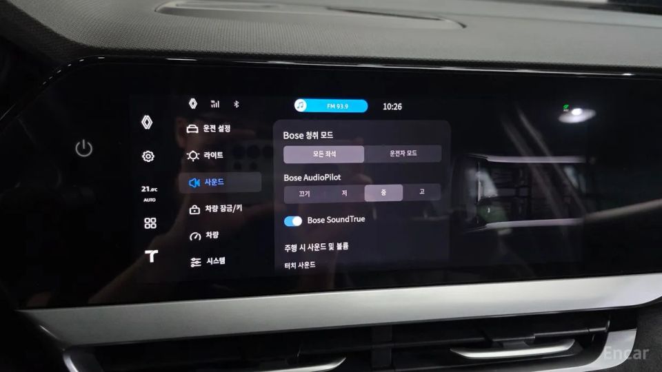 Renault-KoreaSamsung Grand Koleos