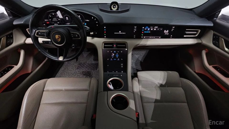 Porsche Taycan