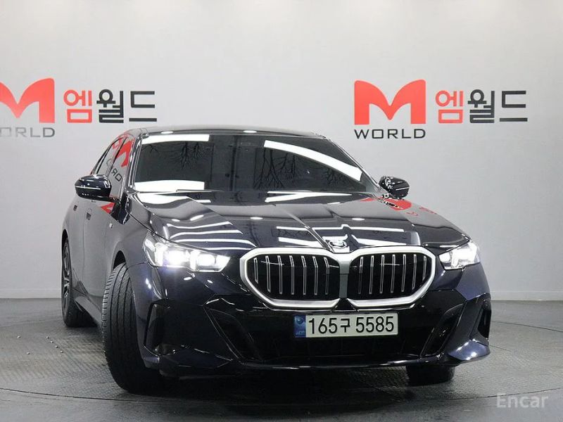 BMW 5-series