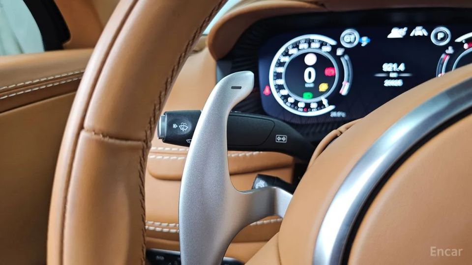 Astonmartin DBX