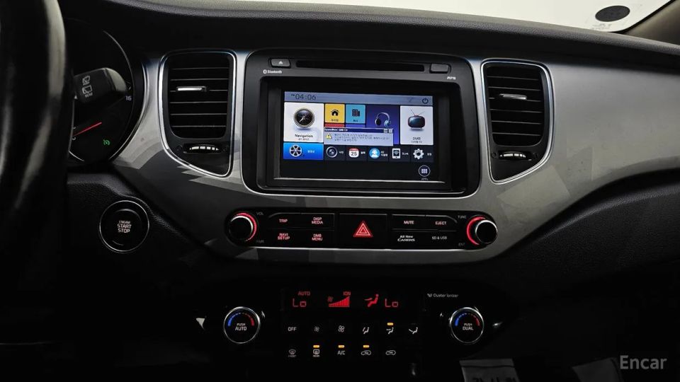 Kia Carens