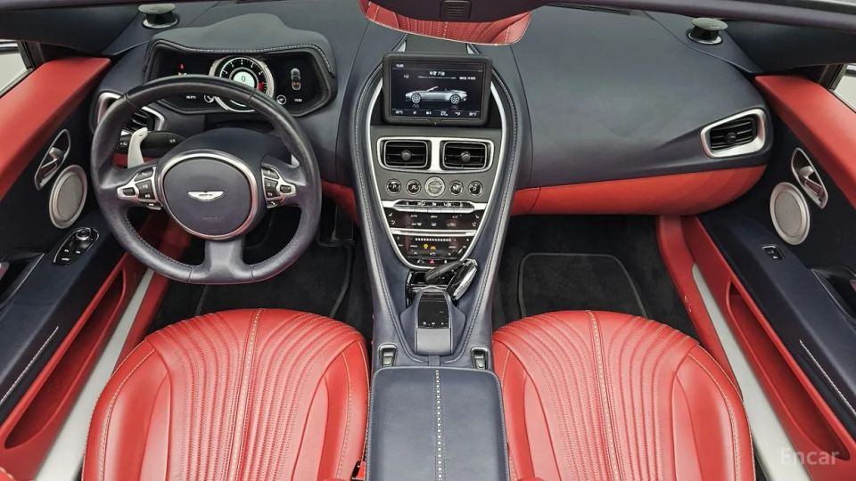Astonmartin DB11