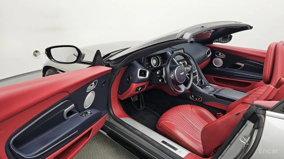 Astonmartin DB11