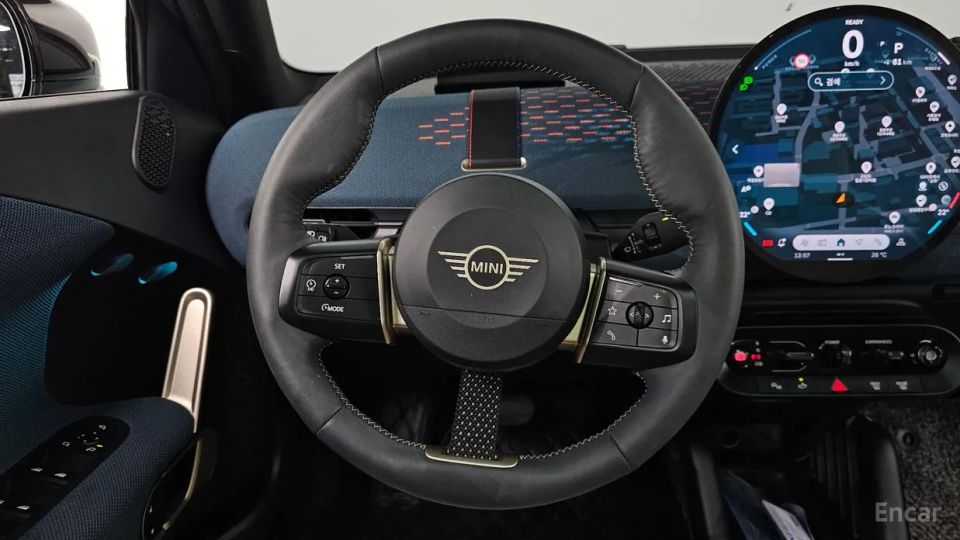 Mini aceman