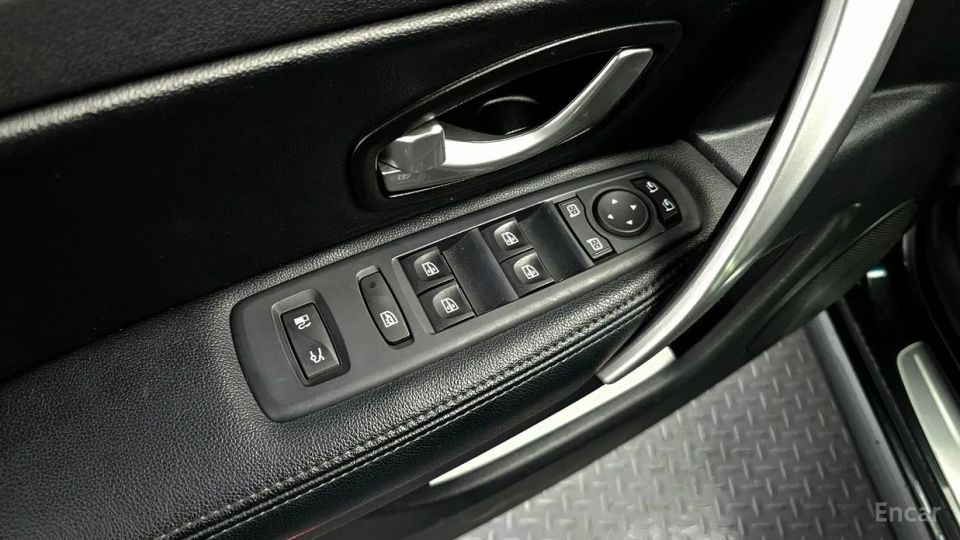 Renault-KoreaSamsung SM5
