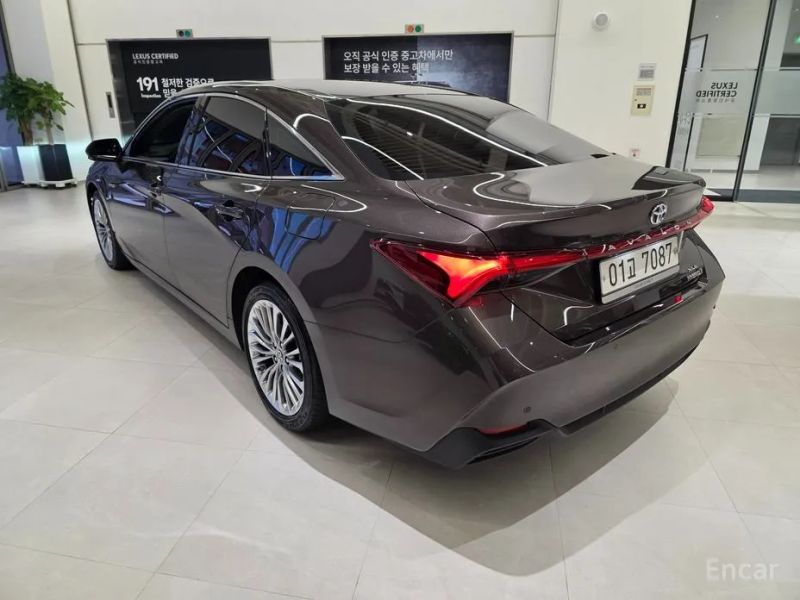 Toyota Avalon