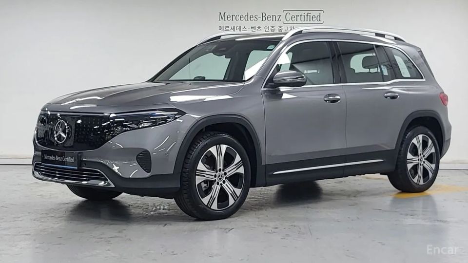 Mercedes-Benz EQB