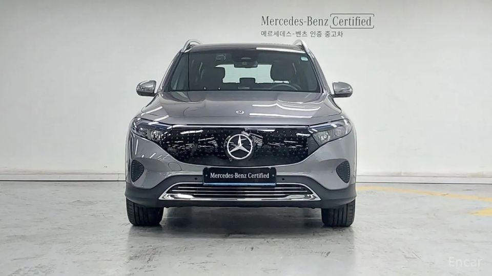 Mercedes-Benz EQB