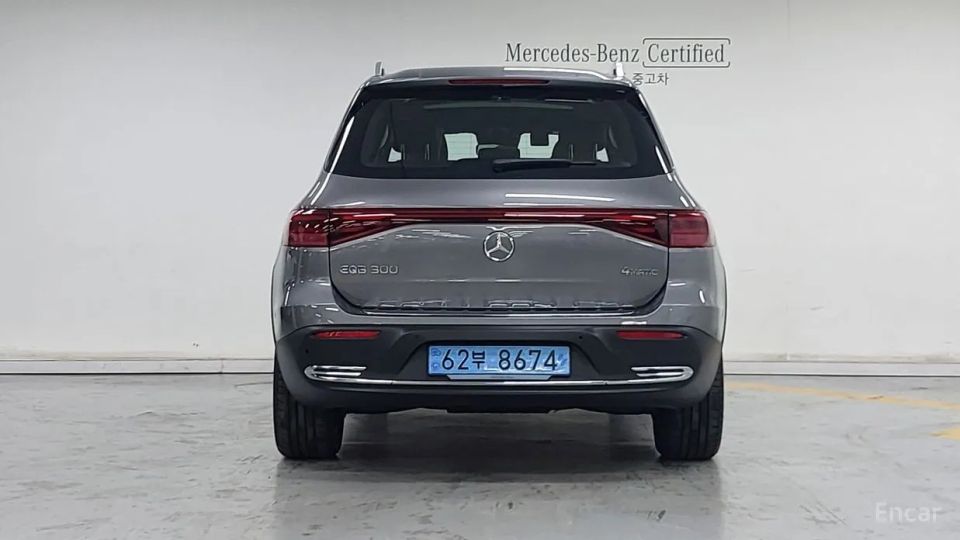 Mercedes-Benz EQB
