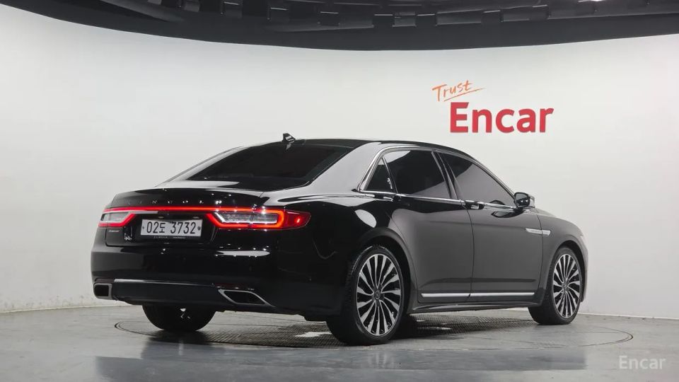 Lincoln Continental