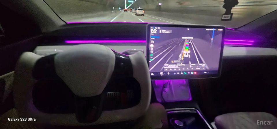 Tesla model-y