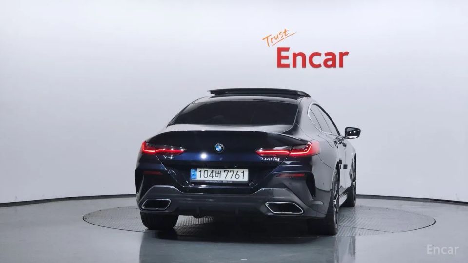BMW 8-series