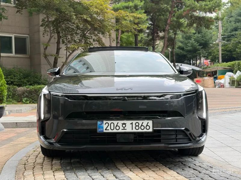 Kia K8
