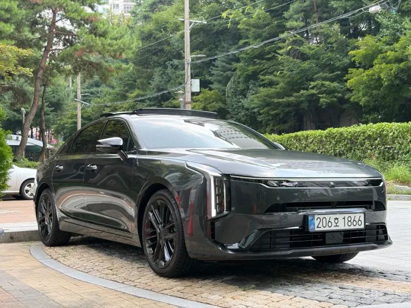 Kia K8