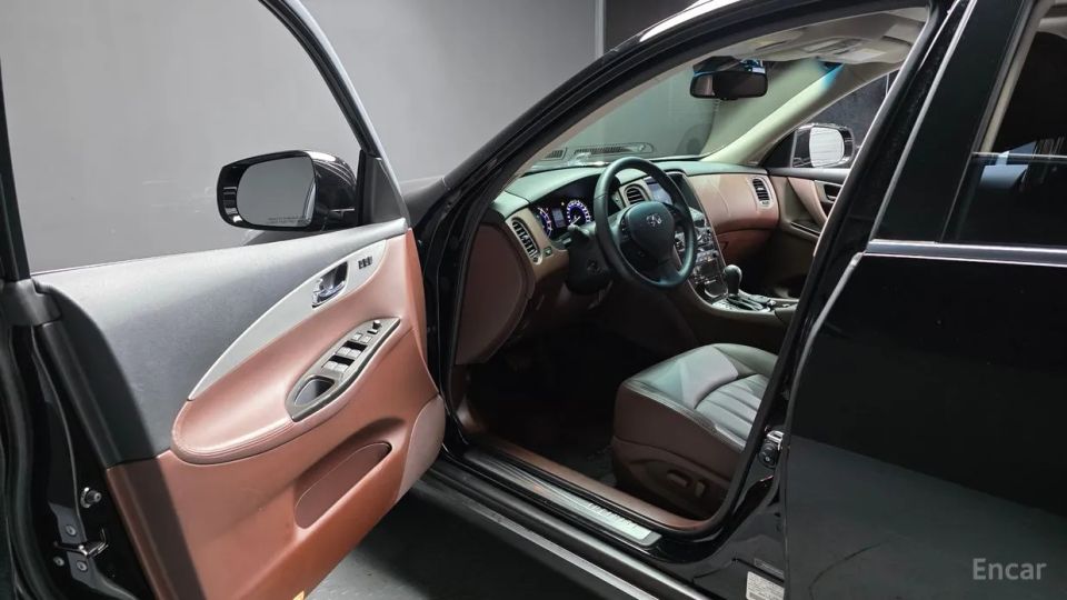 Infiniti QX50