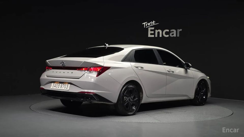 Hyundai AVANTE
