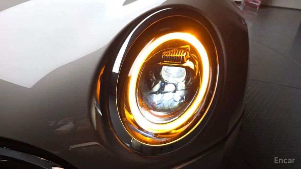 Mini clubman