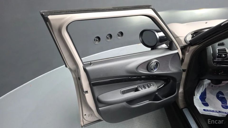 Mini clubman