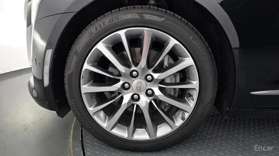 Cadillac CT6