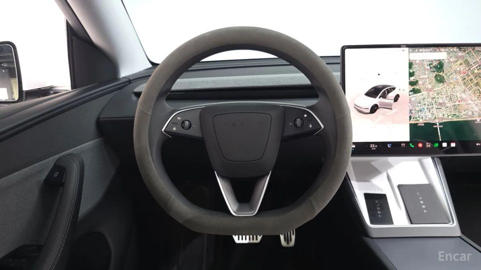 Tesla model-y