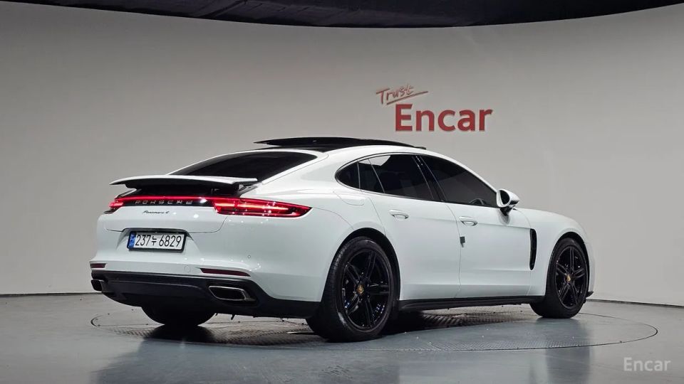 Porsche Panamera