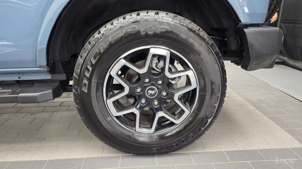 Ford Bronco
