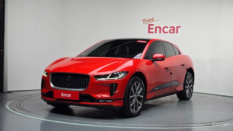 Jaguar I-PACE