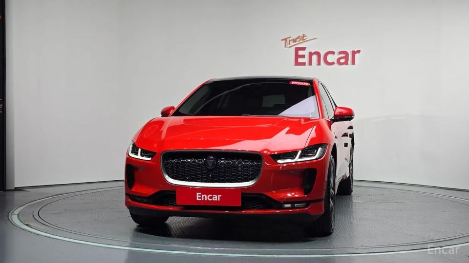 Jaguar I-PACE
