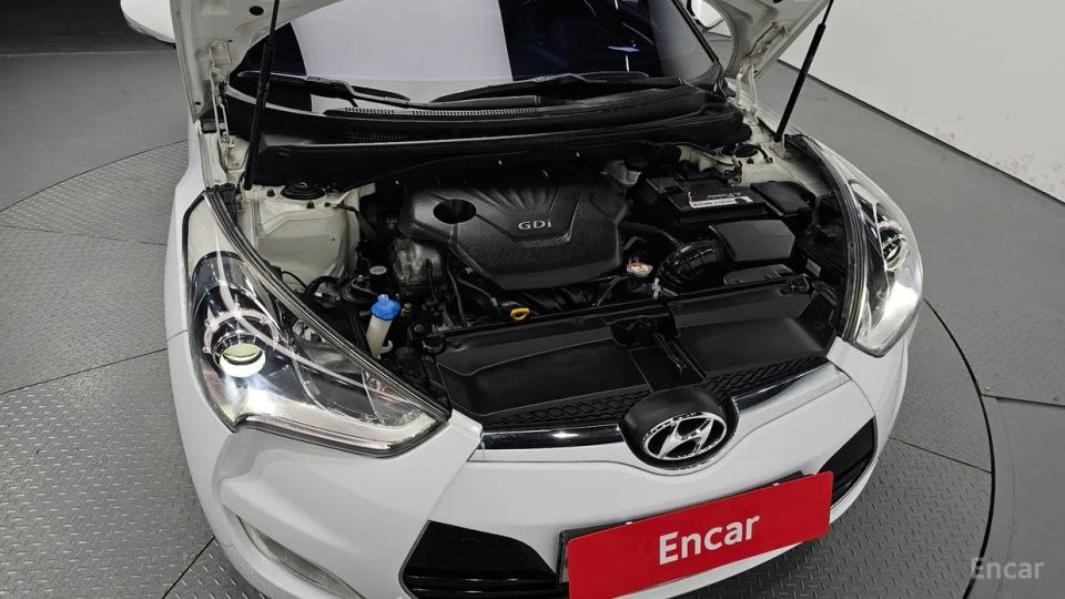 Hyundai Veloster