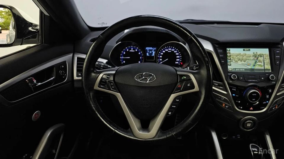 Hyundai Veloster