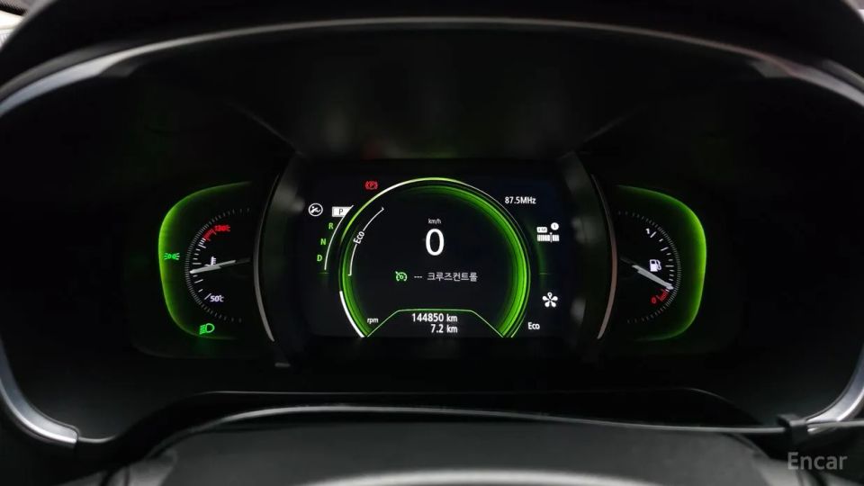 Renault-KoreaSamsung SM6